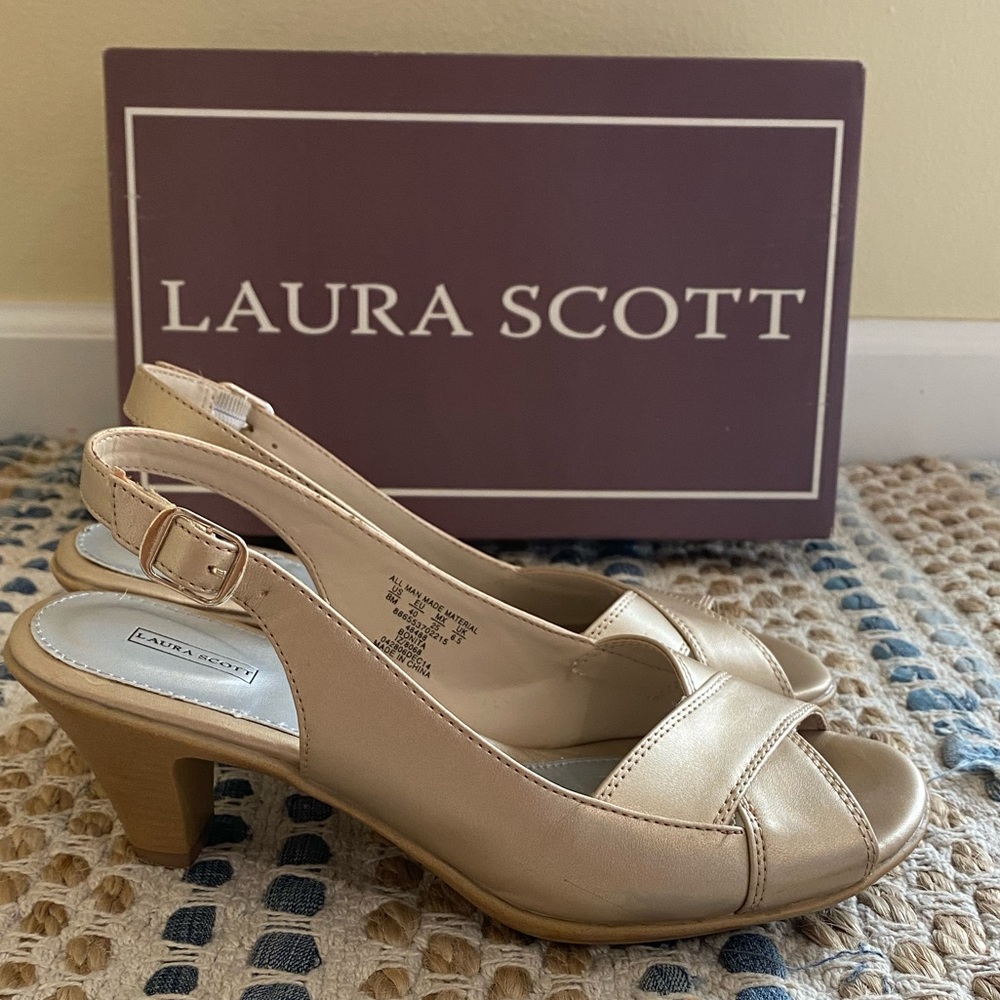 Laura Scott heels